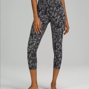 LULU LEMON LEGGINGS